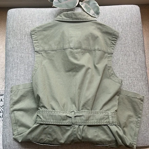 🫒 Abercrombie & Fitch Olive Green Romper, Size: M - Picture 17 of 17